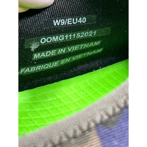 OOFOS Womens Camo Slip-On Shoes Size 9 Comfort Recovery Footwear - Picture 7 of 8